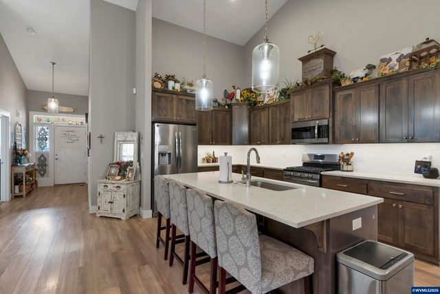 5251 Davis St SE, Turner, OR 97392