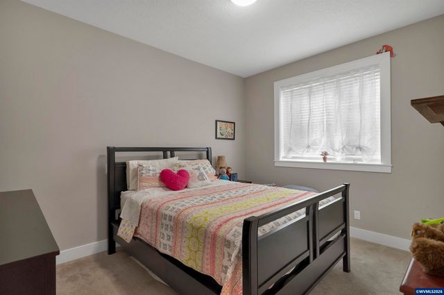 5251 Davis St SE, Turner, OR 97392