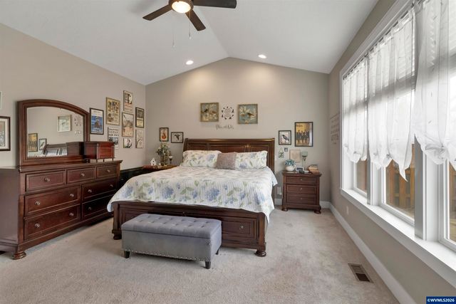 5251 Davis St SE, Turner, OR 97392