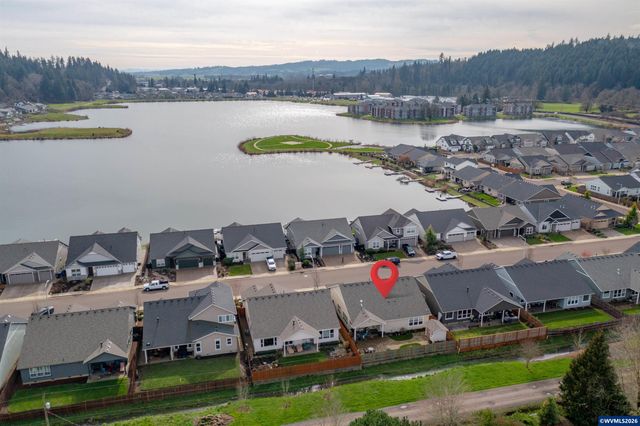 5251 Davis St SE, Turner, OR 97392