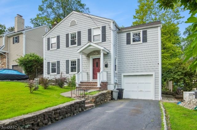 47 W Lawn Rd, Livingston Twp., NJ 07039