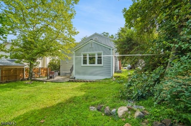 47 W Lawn Rd, Livingston Twp., NJ 07039