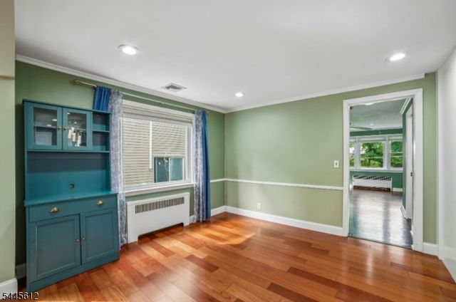 47 W Lawn Rd, Livingston Twp., NJ 07039