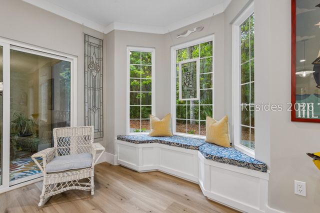4 Indigo Run Dr Apt 421, Hilton Head Island, SC 29926