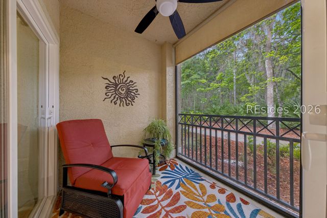 4 Indigo Run Dr Apt 421, Hilton Head Island, SC 29926