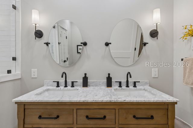 4 Indigo Run Dr Apt 421, Hilton Head Island, SC 29926