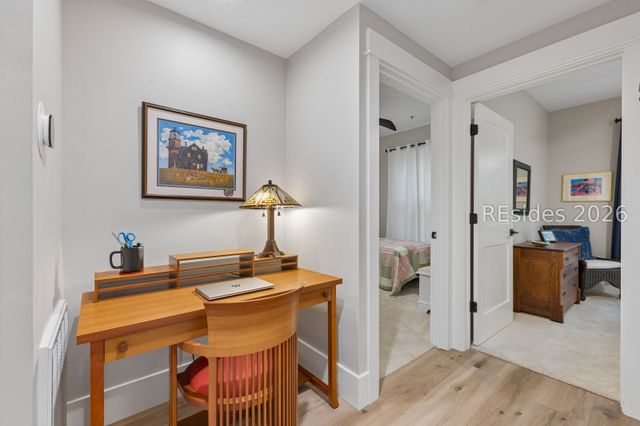 4 Indigo Run Dr Apt 421, Hilton Head Island, SC 29926