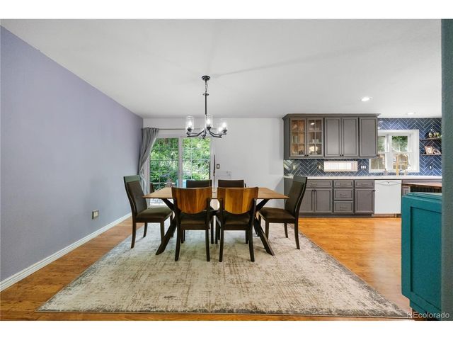 32 Idlewild Ln, Loveland, CO 80537