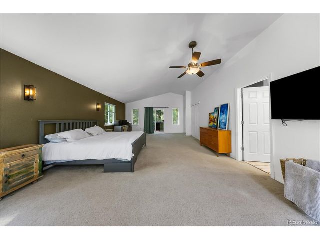 32 Idlewild Ln, Loveland, CO 80537