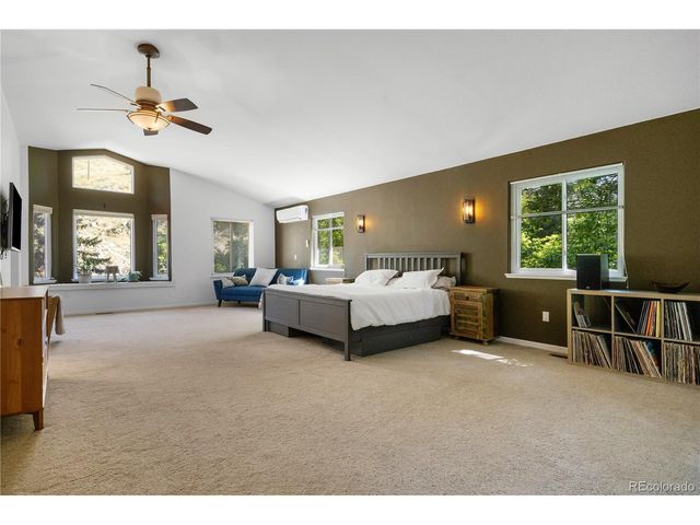 32 Idlewild Ln, Loveland, CO 80537