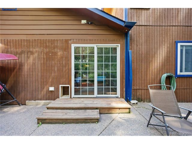 32 Idlewild Ln, Loveland, CO 80537