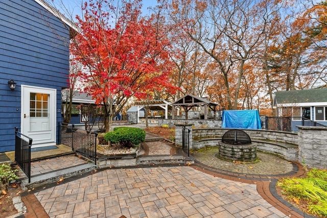 2 Mcintyre Road, Saugus, MA 01906