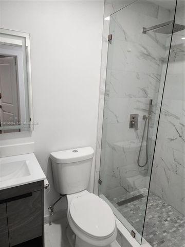 8701 SW 36th St, Miami, FL 33165