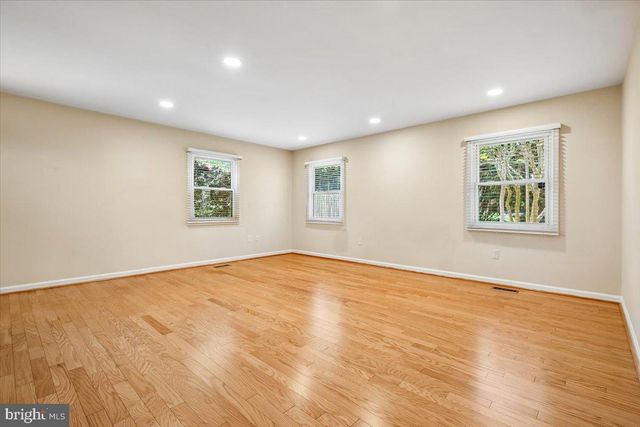 13909 BETHPAGE LN, Silver Spring, MD 20906