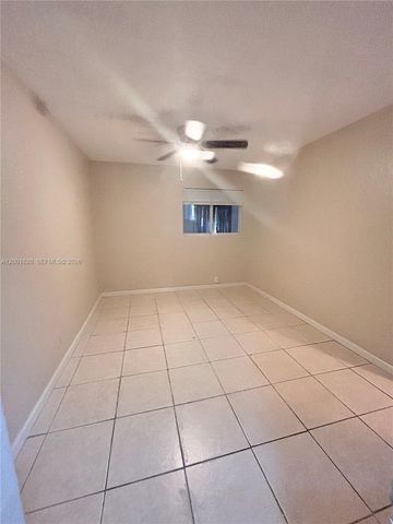 131 NW 57th St 131, Oakland Park, FL 33309