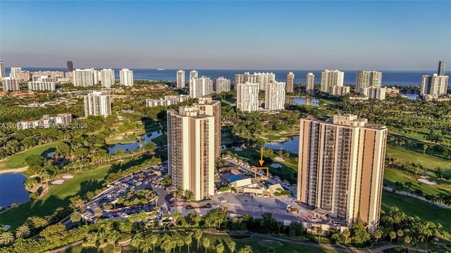 20347 W Country Club Drive TH15, Aventura, FL 33180