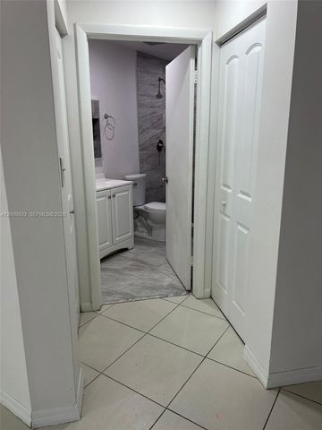 9203 SW 138th Pl 9203, Miami, FL 33186