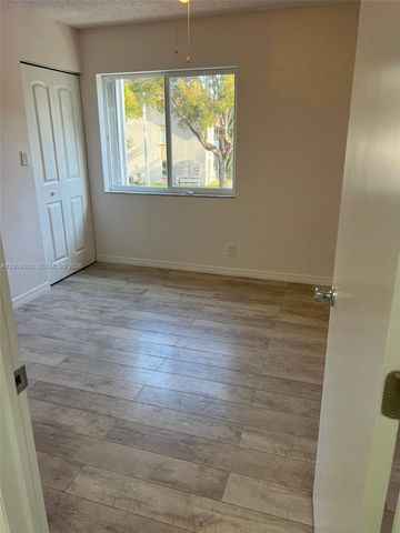 9203 SW 138th Pl 9203, Miami, FL 33186