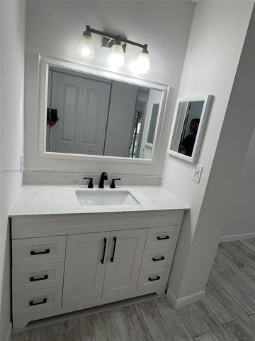 9203 SW 138th Pl 9203, Miami, FL 33186