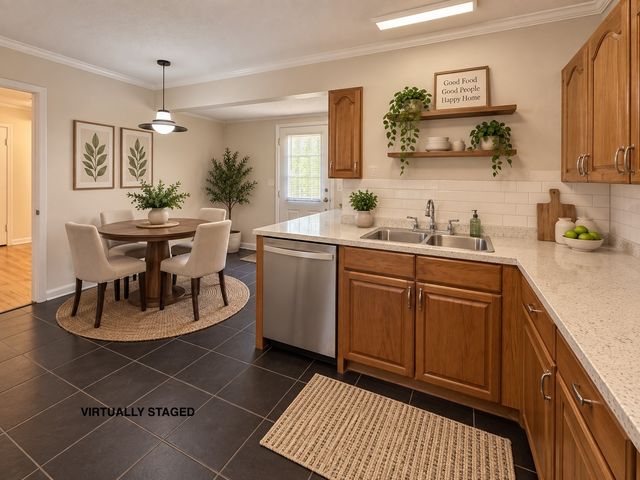 6829 Hightower Street, Fort Worth, TX 76112