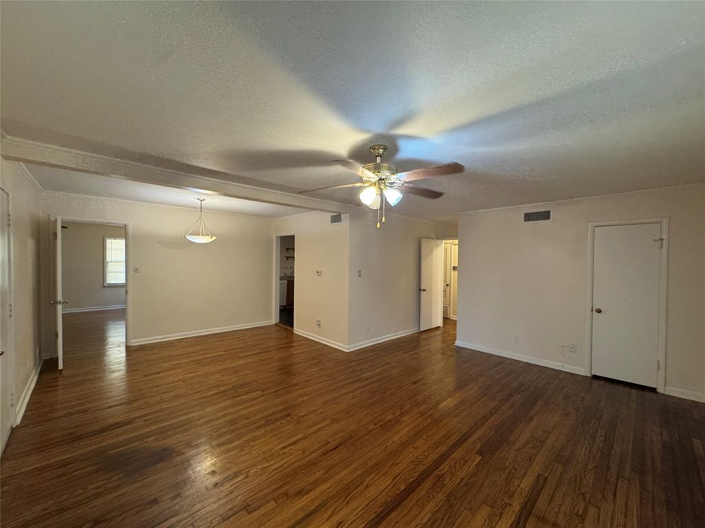 6829 Hightower Street, Fort Worth, TX 76112 — photo 3
