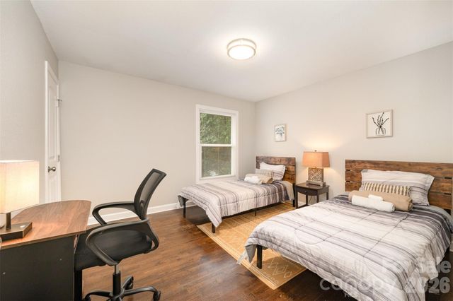 1512 Seigle Avenue 2, Charlotte, NC 28205
