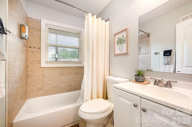 1512 Seigle Avenue 2, Charlotte, NC 28205