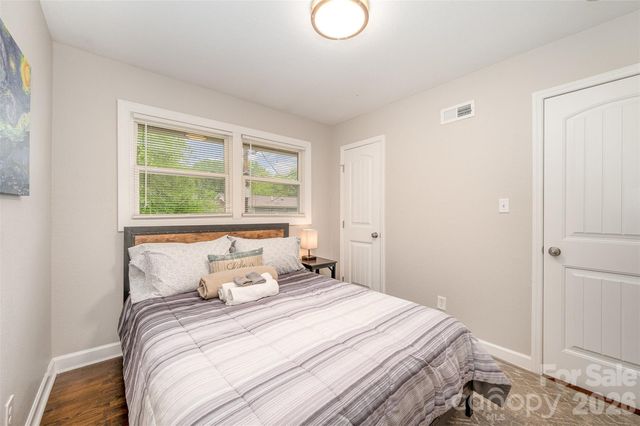 1512 Seigle Avenue 2, Charlotte, NC 28205