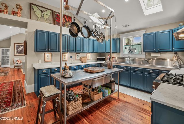 1010 13th Street, Port Royal, SC 29935