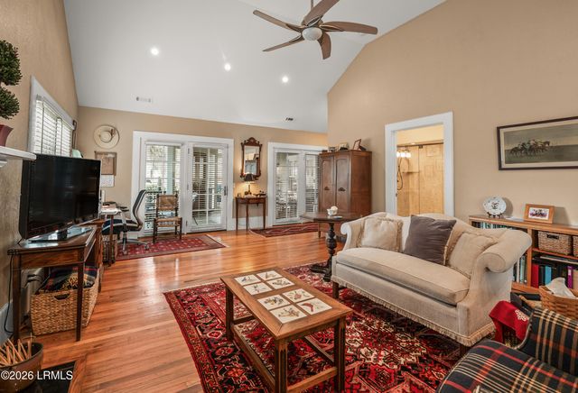1010 13th Street, Port Royal, SC 29935