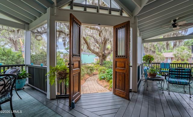 1010 13th Street, Port Royal, SC 29935