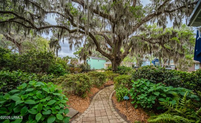 1010 13th Street, Port Royal, SC 29935