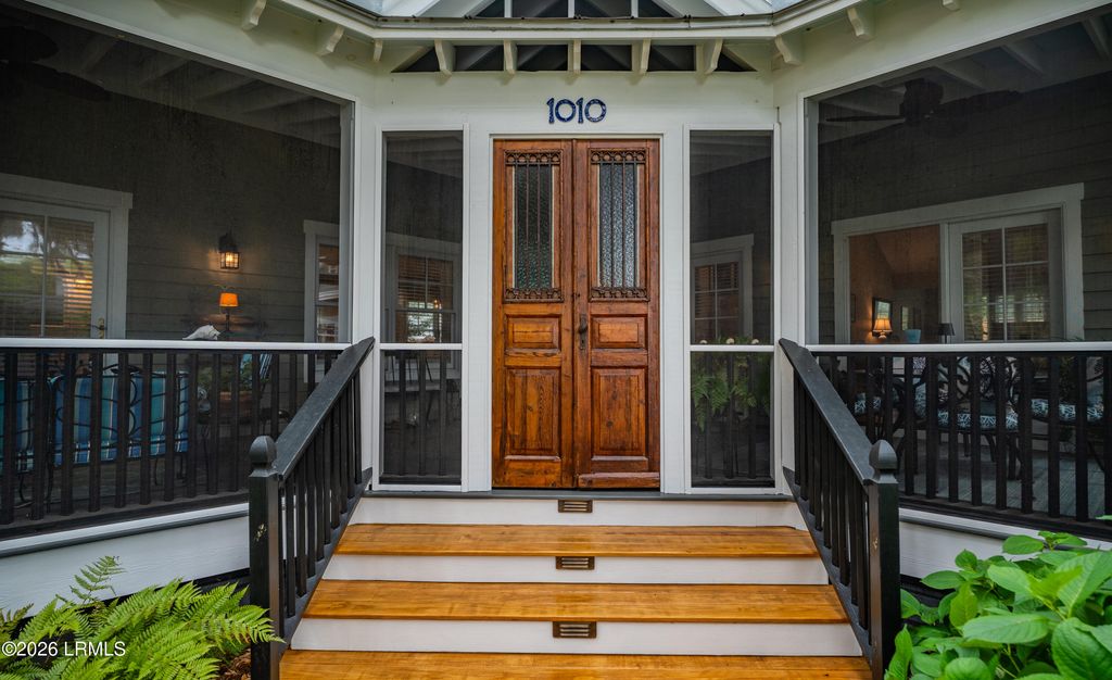 1010 13th Street, Port Royal, SC 29935