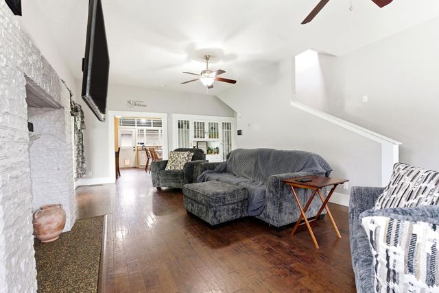 1250 N Harris Street, Hanford, CA 93230