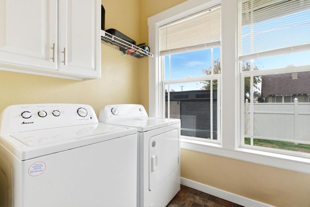 1250 N Harris Street, Hanford, CA 93230