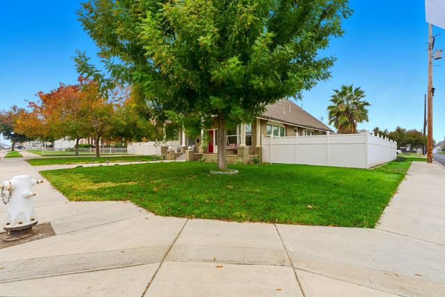 1250 N Harris Street, Hanford, CA 93230