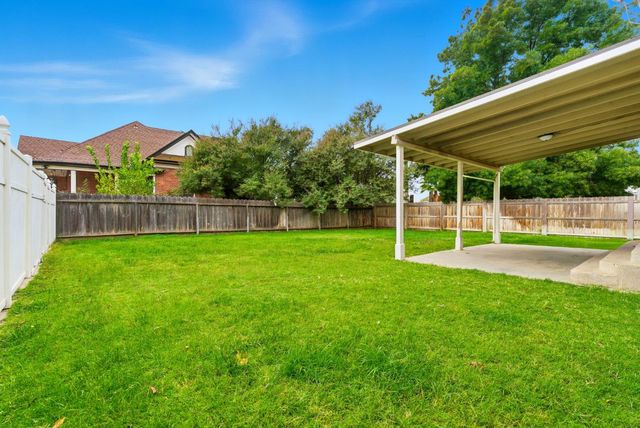 1250 N Harris Street, Hanford, CA 93230