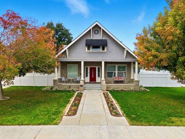 1250 N Harris Street, Hanford, CA 93230