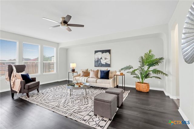 2077 Oxbow Circle, New Braunfels, TX 78130