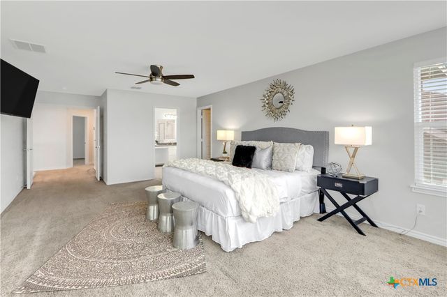 2077 Oxbow Circle, New Braunfels, TX 78130