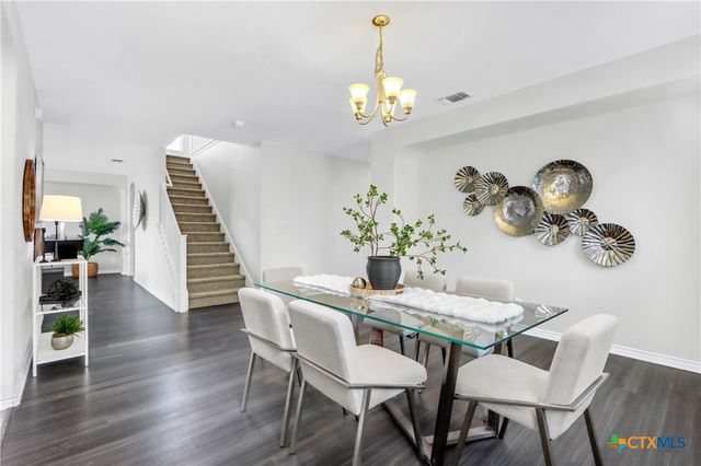 2077 Oxbow Circle, New Braunfels, TX 78130