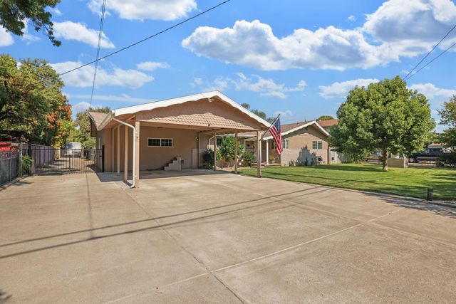 900 White Ln, Stockton, CA 95215