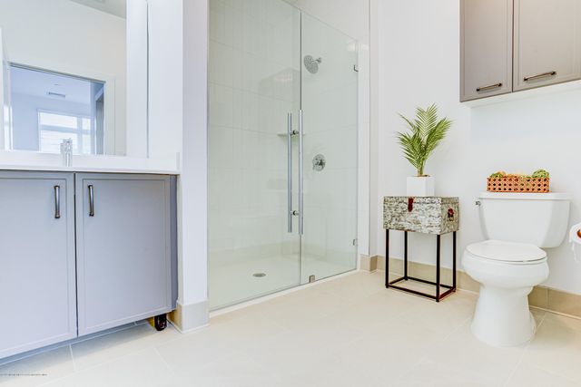 55 W Front Street 201, Red Bank, NJ 07701