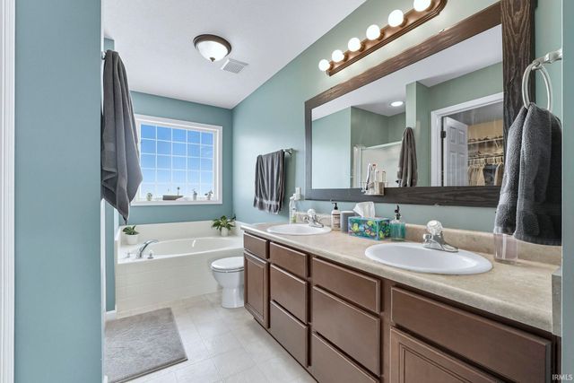 12408 Ivanhoe Lane, Fort Wayne, IN 46814