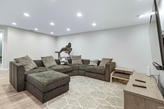 12408 Ivanhoe Lane, Fort Wayne, IN 46814