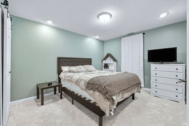 12408 Ivanhoe Lane, Fort Wayne, IN 46814