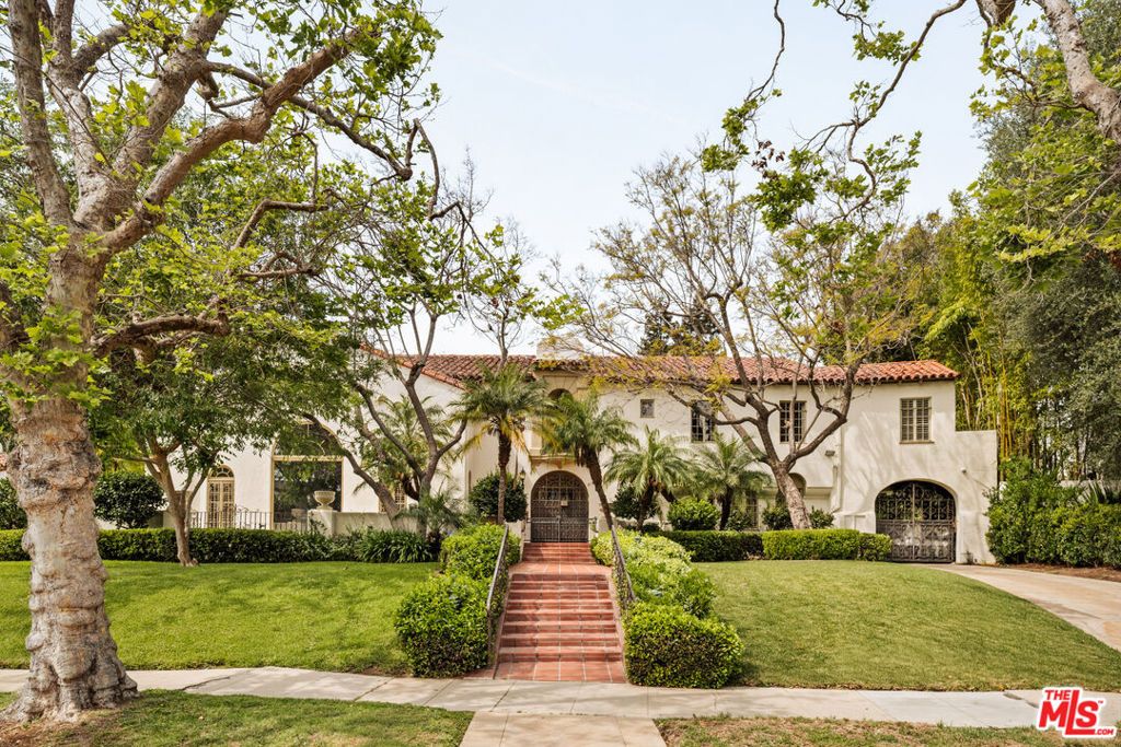 217 S Hudson Avenue, Los Angeles, CA 90004