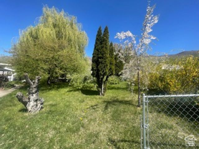 147 E KAMBOURIS LN, Farmington, UT 84025