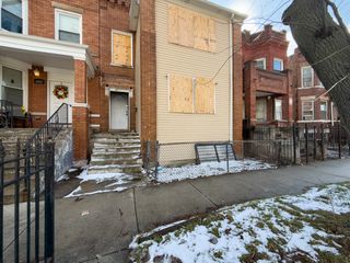 4911 W Van Buren Street, Chicago, IL 60644