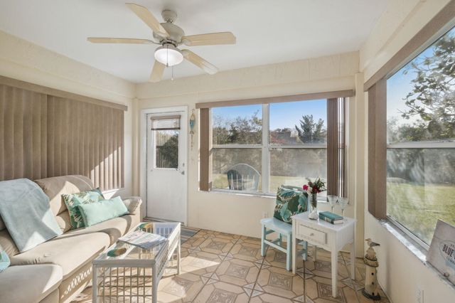 508 Peninsula Ct, St Augustine, FL 32080